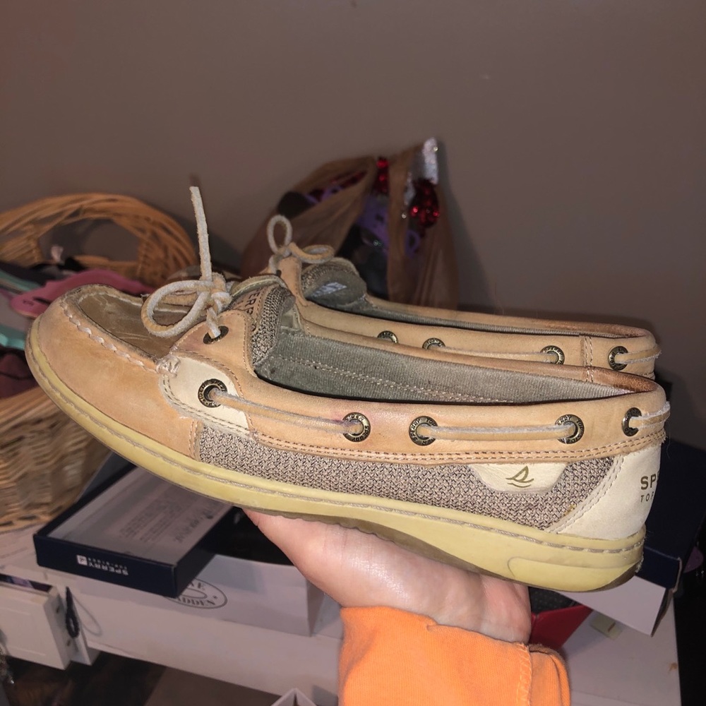 sperrys